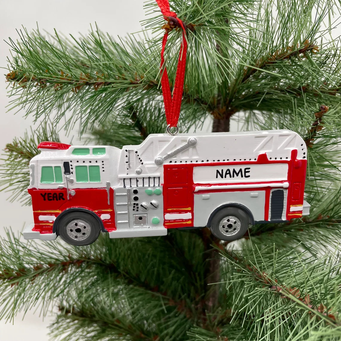 Red Fire Truck Ornamen