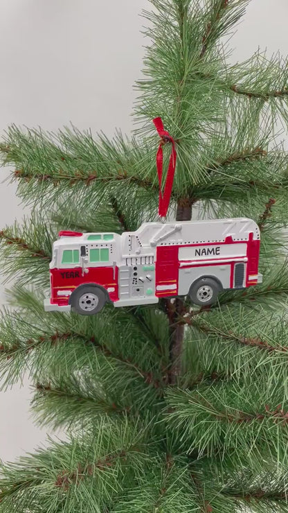 Red Fire Truck Ornamen