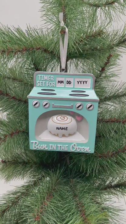 Bun In the Oven Ornament Personalized Christmas Ornament We are Expecting, Expecting Parent, Mom To Be, Baby Announcement Christmas Ornament